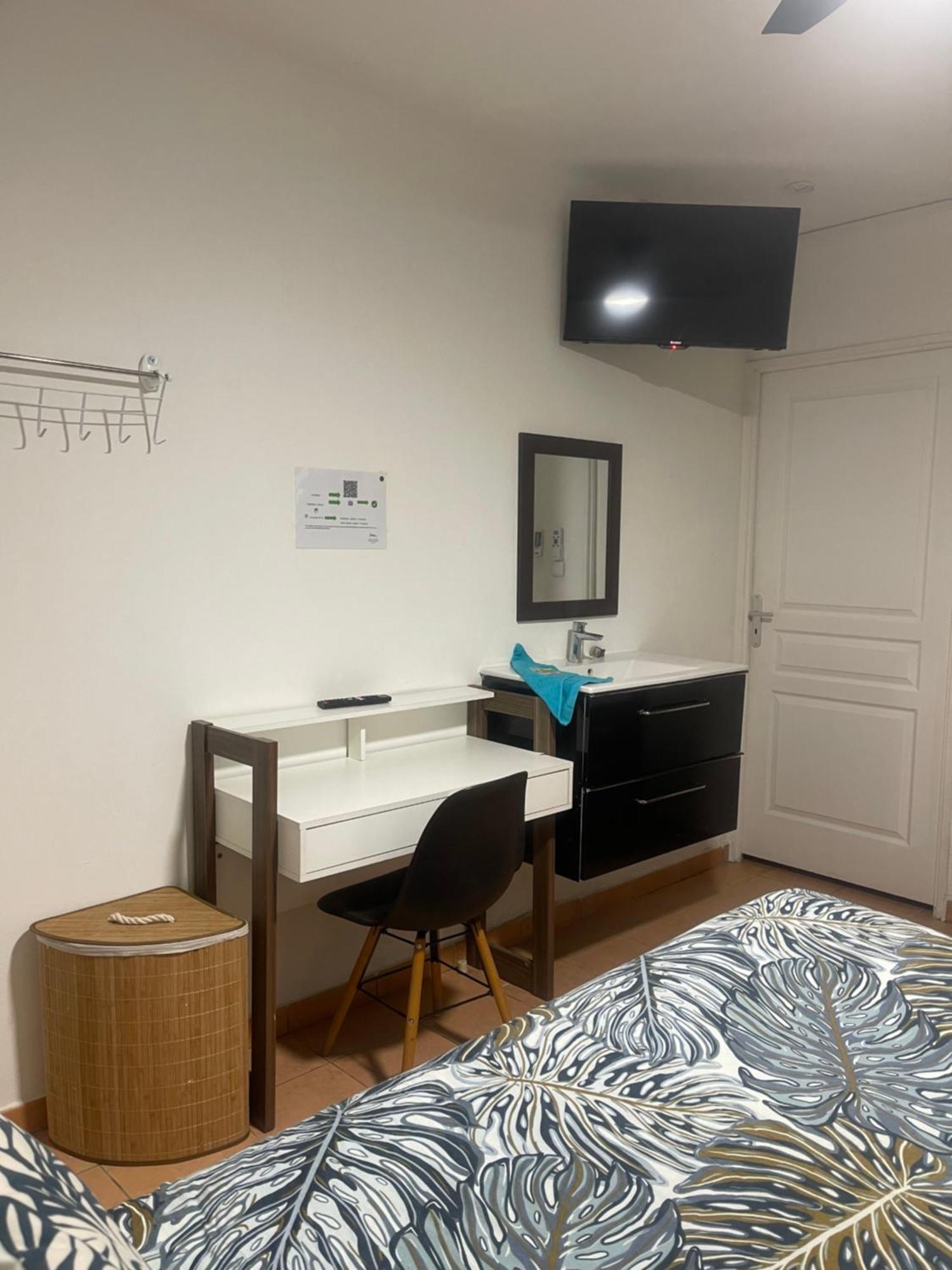 Casa Coliving Avec Chambre Salle De Bain Individuelles Privatives Сен-П'єр Екстер'єр фото